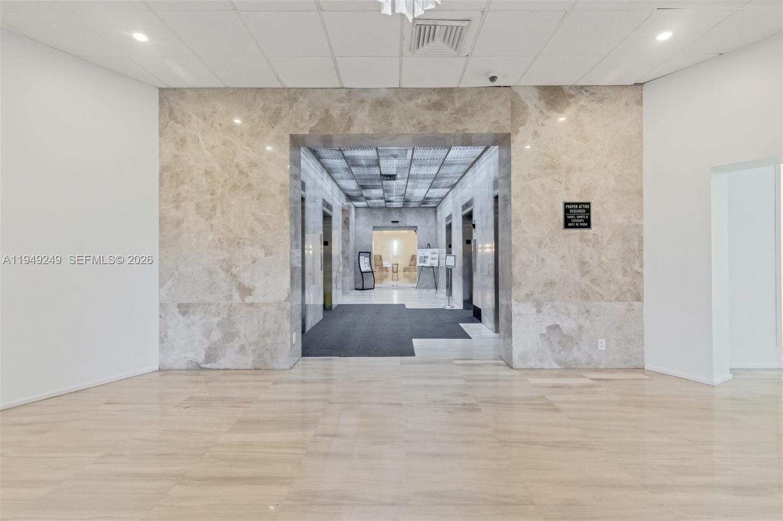 Ver detalles 408 2 / 2 1357 sq. ft. $ 2026-01-20 0 foto