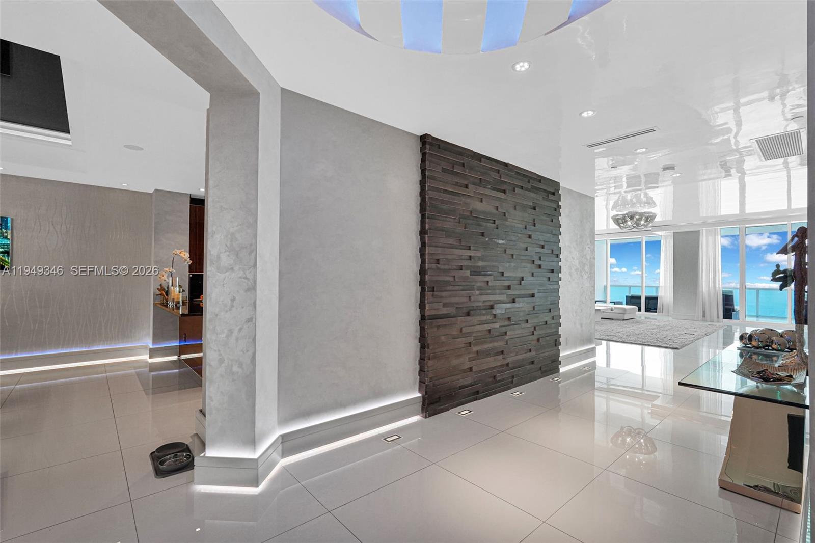 Photo of 2711 Ocean Drive #3704, Hollywood, Florida, 33019 -