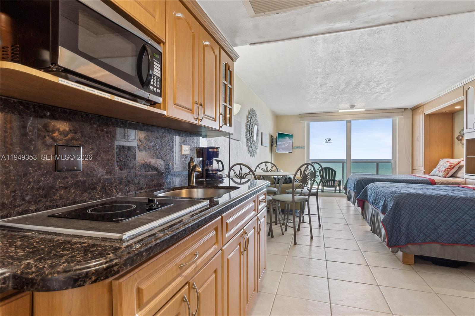 Photo of 19201 Collins Ave #612, Sunny Isles Beach, Florida, 33160 -