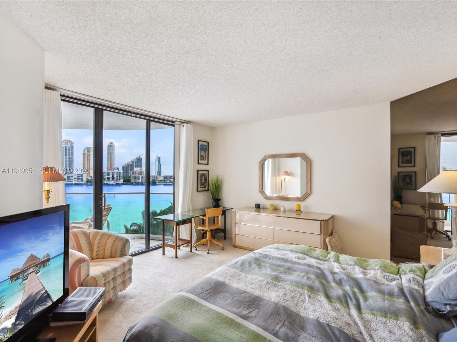 702 2 / 2 1910 sq. ft. $ 2026-02-02 0 Photo