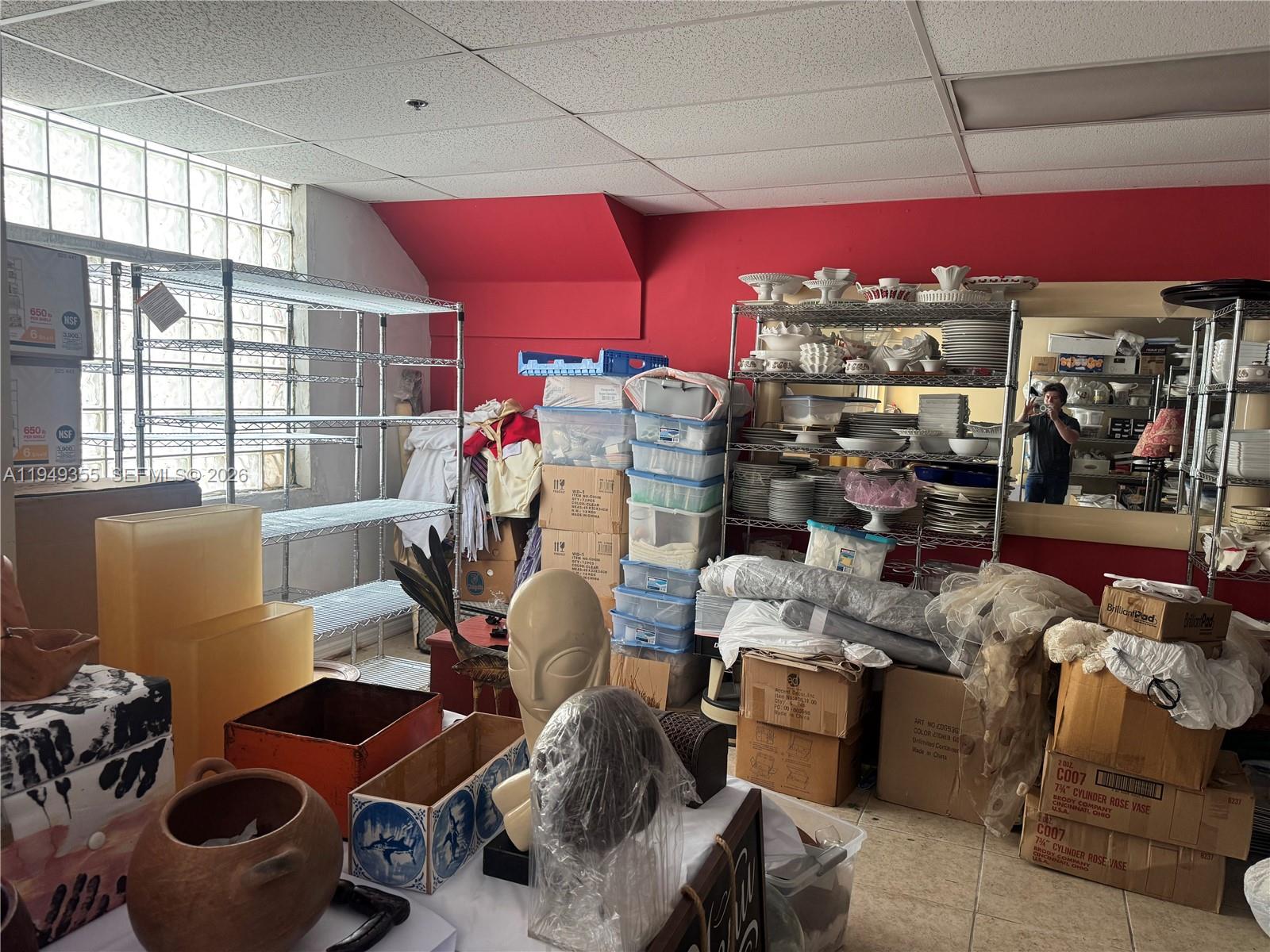 See details 3102 / sq. ft. $ 2026-01-20 0 Photo