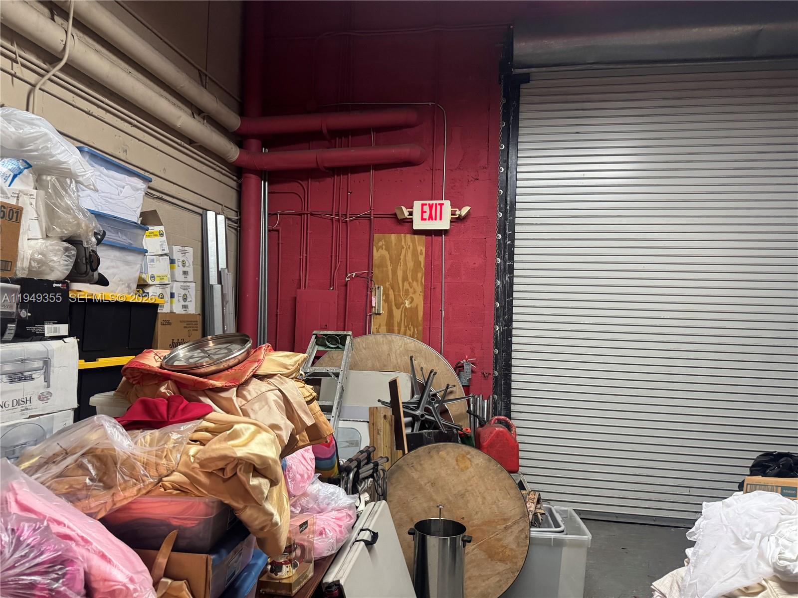 See details 3102 / sq. ft. $ 2026-01-20 0 Photo