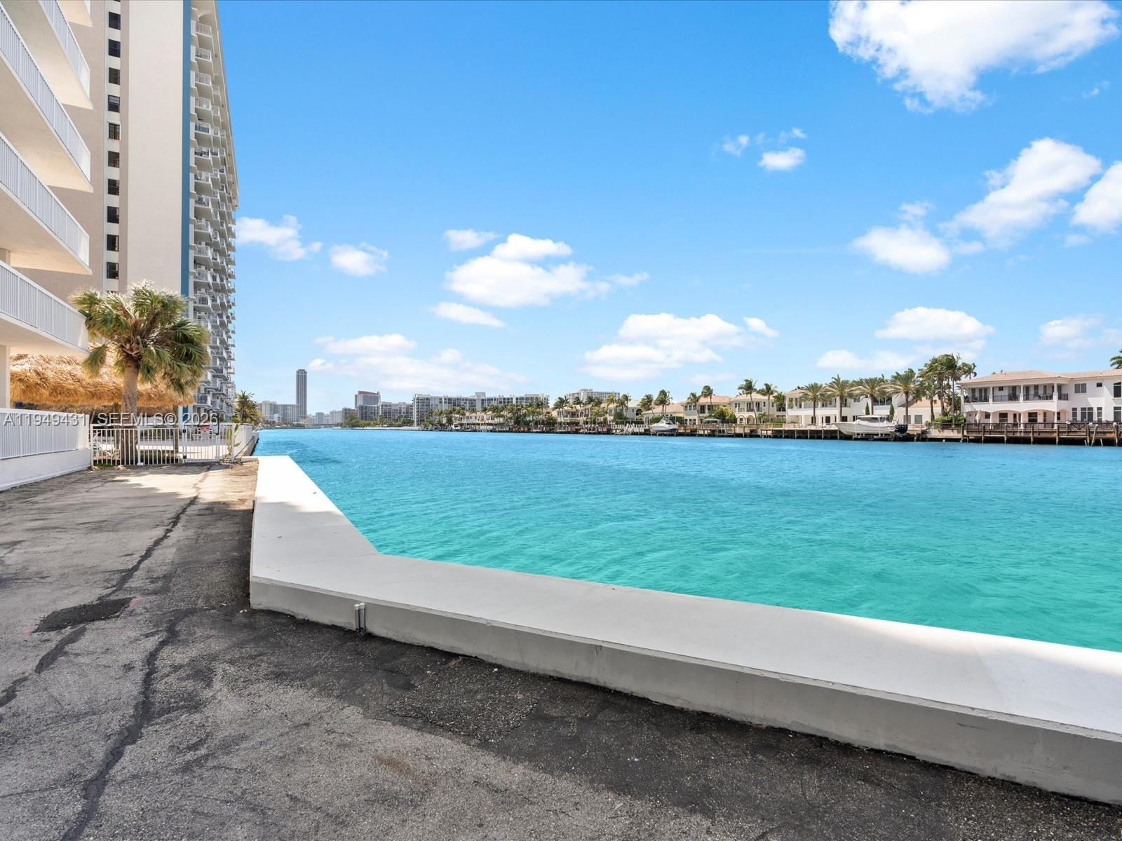 Photo of 1500 Ocean Dr  #3G, Hollywood, Florida, 33019 - 