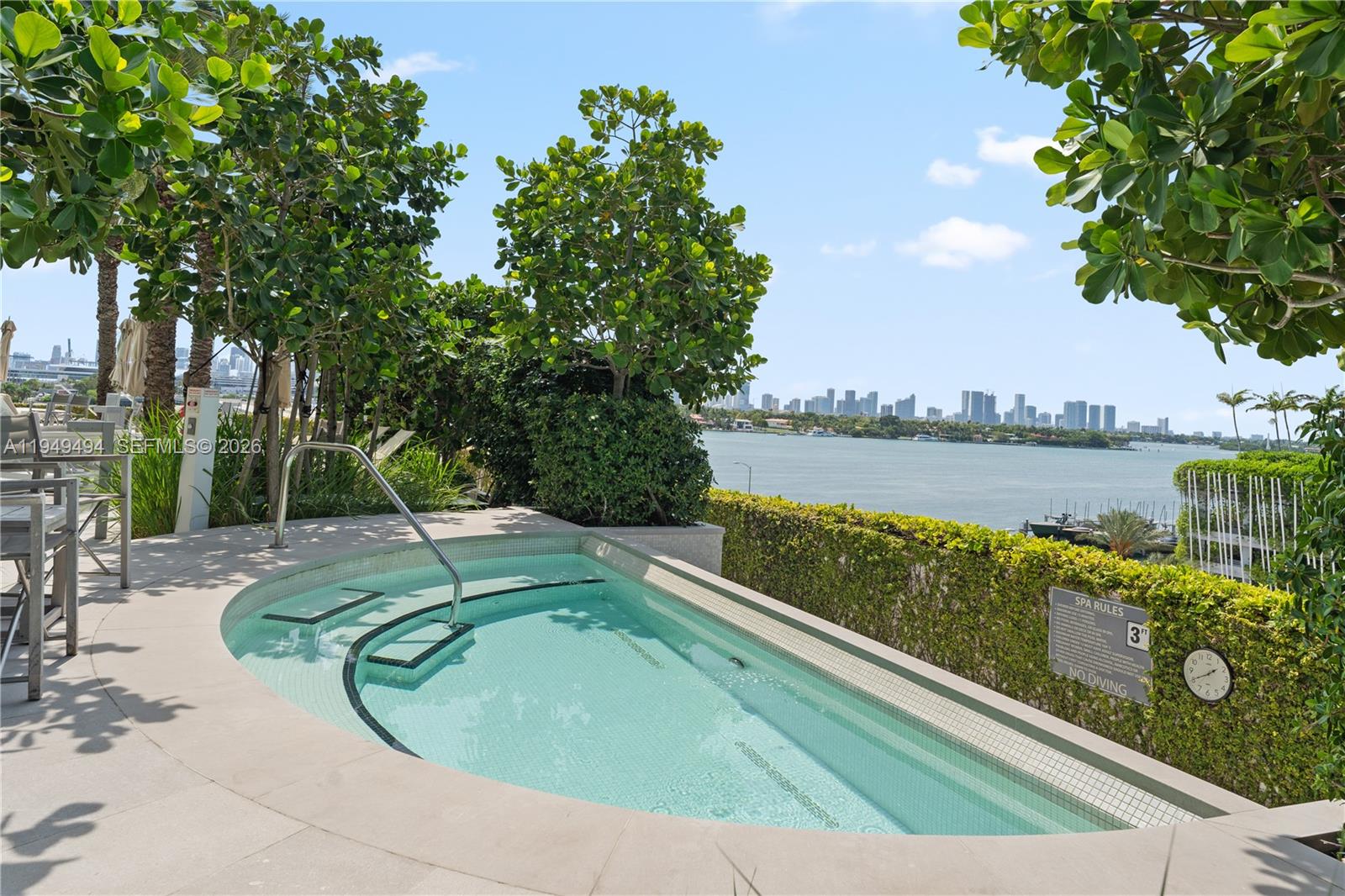 Photo of 450 Alton Rd  #2703, Miami Beach, Florida, 33139 - 