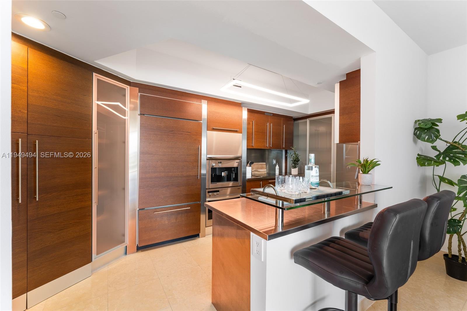 Photo of 450 Alton Rd  #2703, Miami Beach, Florida, 33139 - 