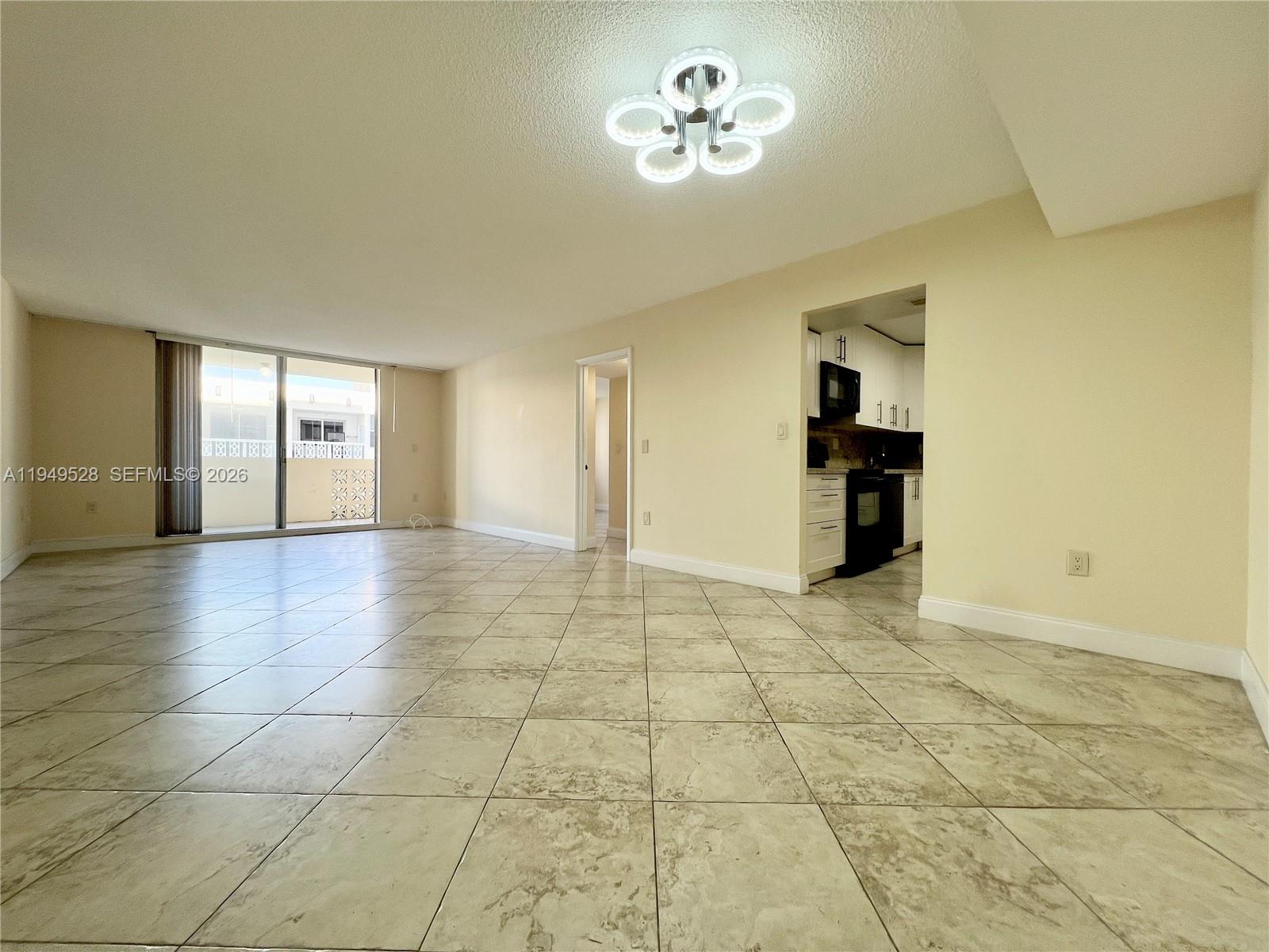 Photo of 1833 Ocean Dr  #1109, Hallandale Beach, Florida, 33009 - 