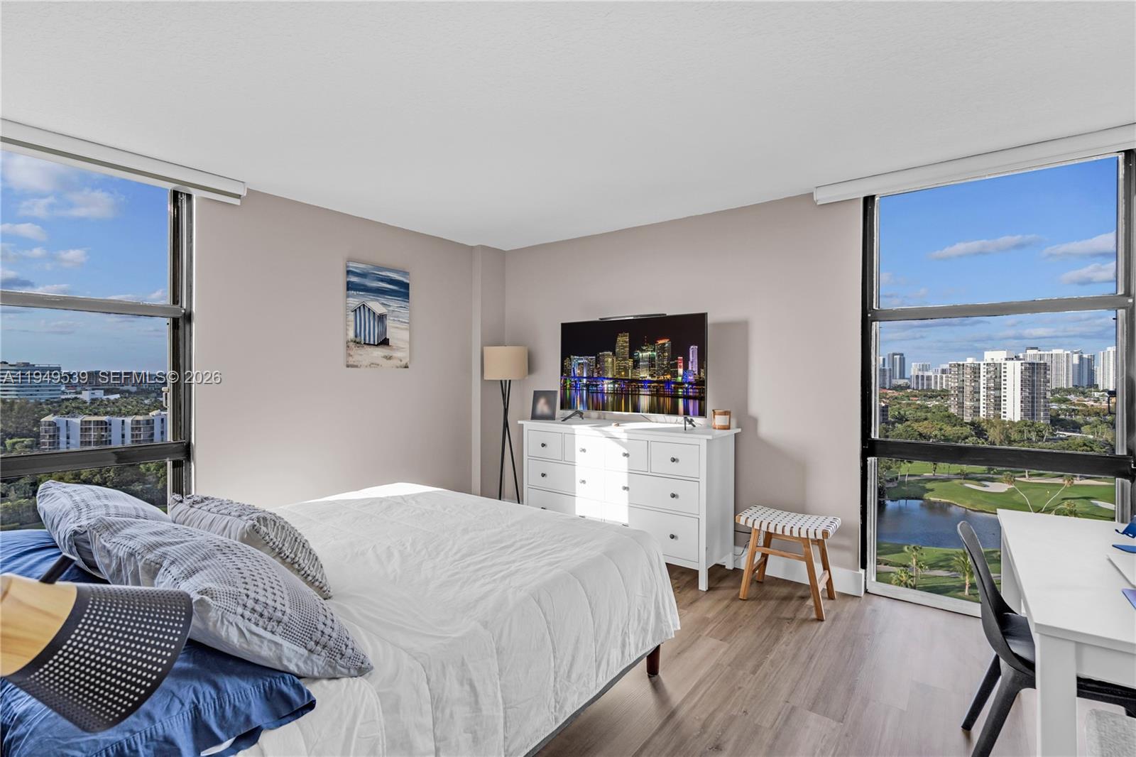 Photo of 20301 Country Club Dr  #1623, Aventura, Florida, 33180 - 