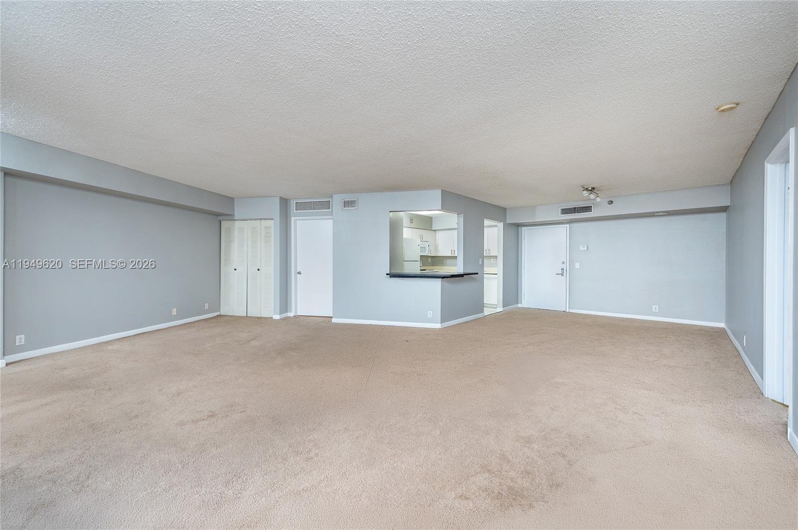 Photo of 3300 191st St  #1915, Aventura, Florida, 33180 - 