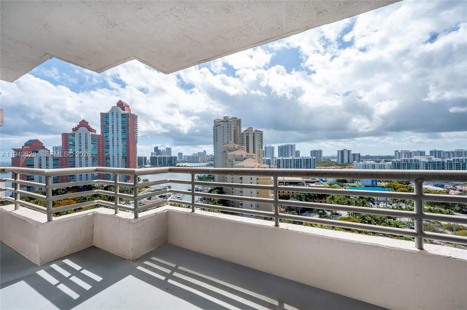 Photo of 3300 191st St  #1915, Aventura, Florida, 33180 - 