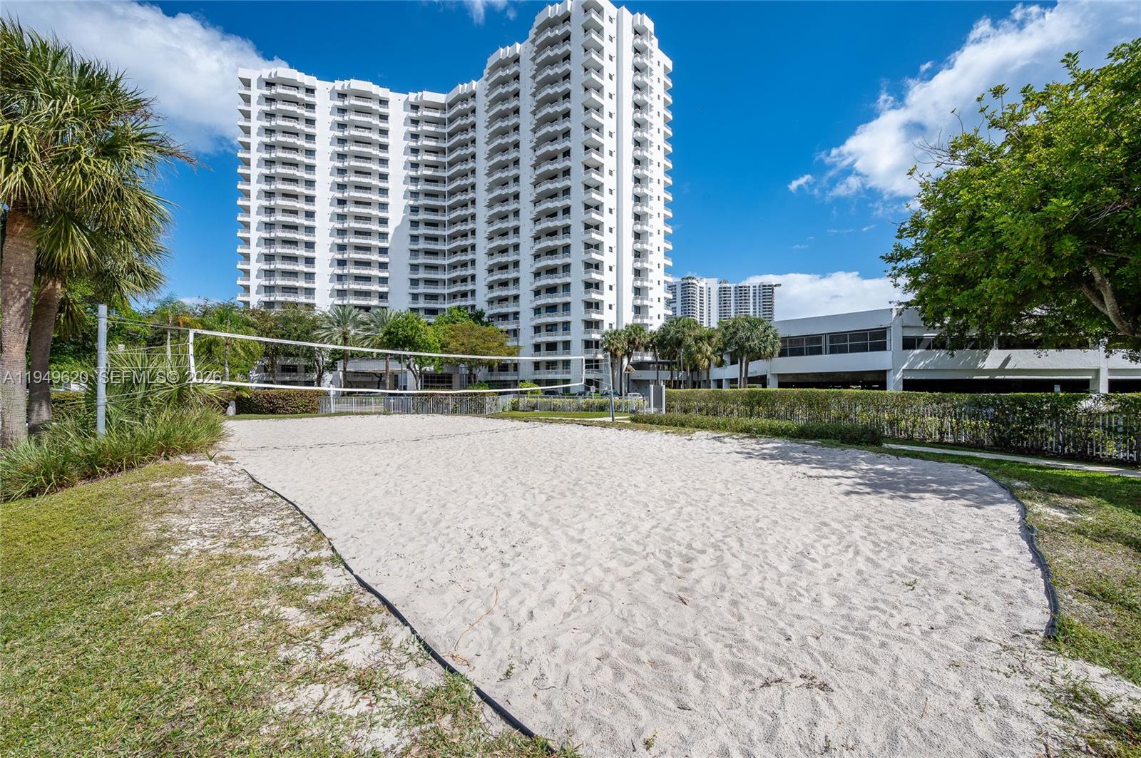 Photo of 3300 191st St  #1915, Aventura, Florida, 33180 - 