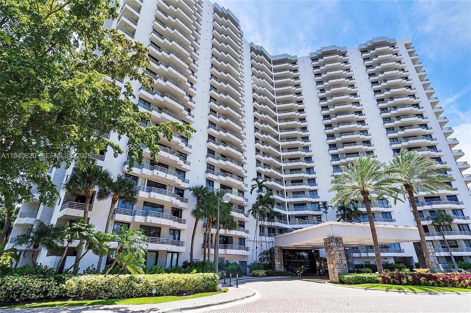 Photo of 3300 191st St  #1915, Aventura, Florida, 33180 - 