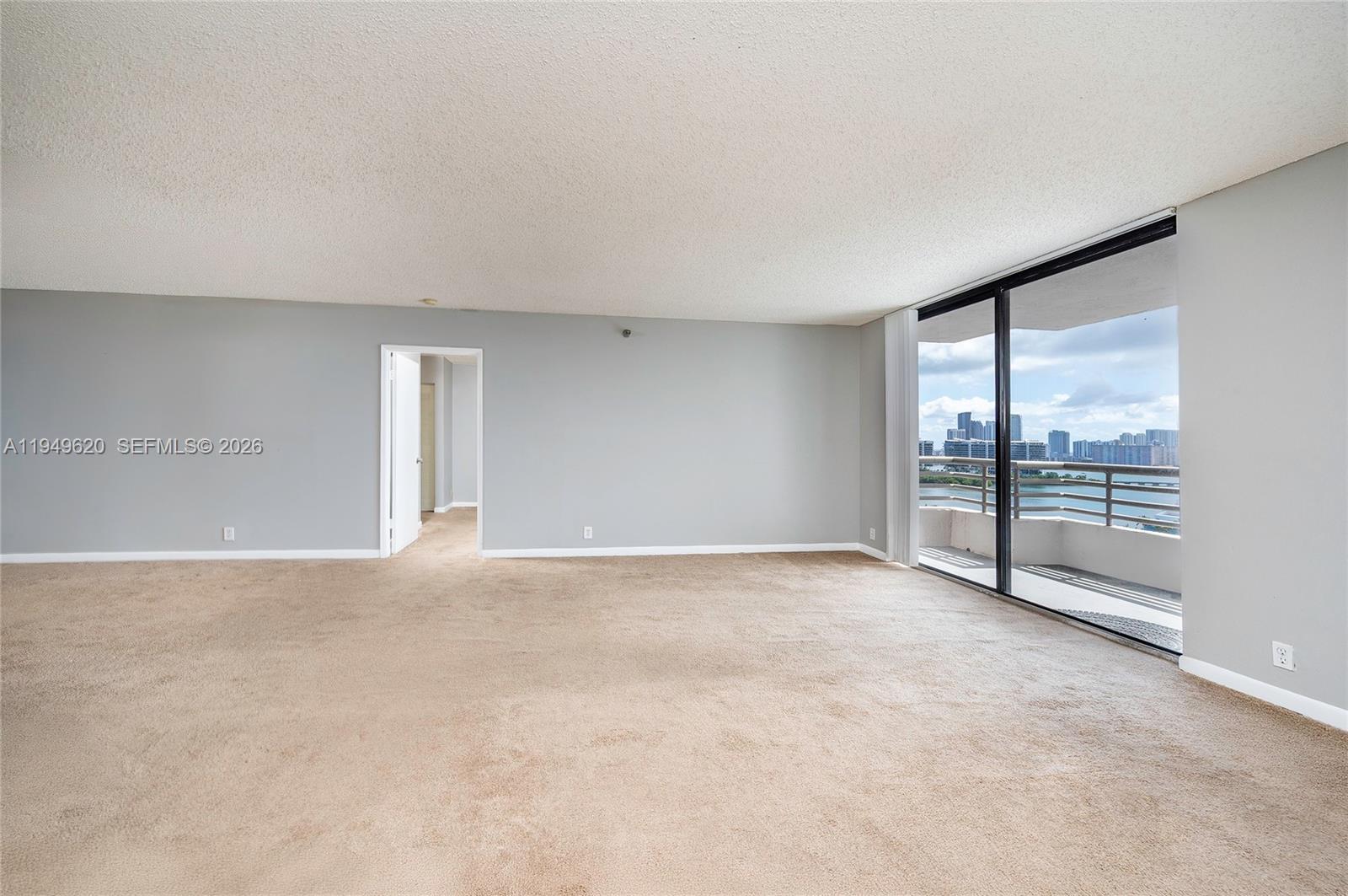 Photo of 3300 191st St  #1915, Aventura, Florida, 33180 - 