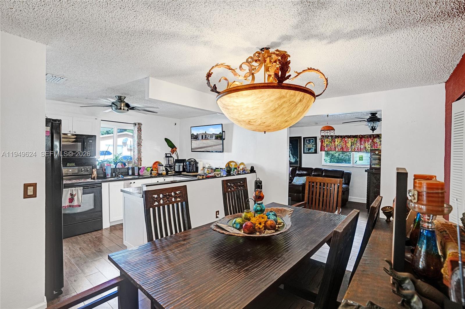   /  2487 sq. ft. $ 2026-01-21 0 Photo