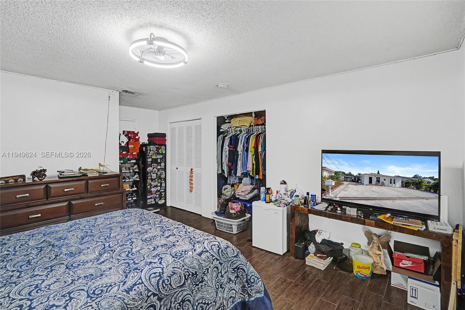  /  2487 sq. ft. $ 2026-01-21 0 Photo