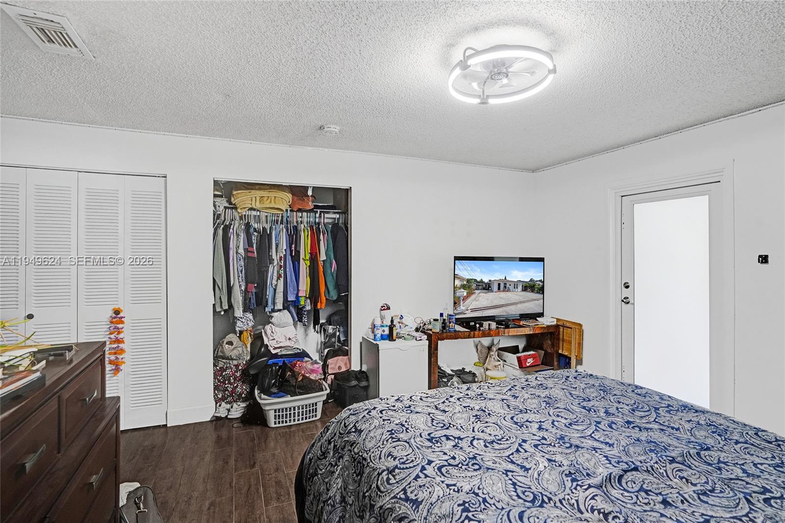   /  2487 sq. ft. $ 2026-01-21 0 Photo