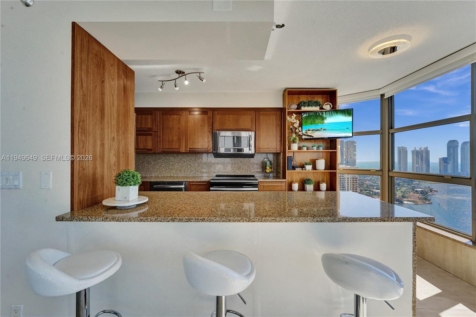 Photo of 3500 Mystic Pointe Dr  #3601, Aventura, Florida, 33180 - 