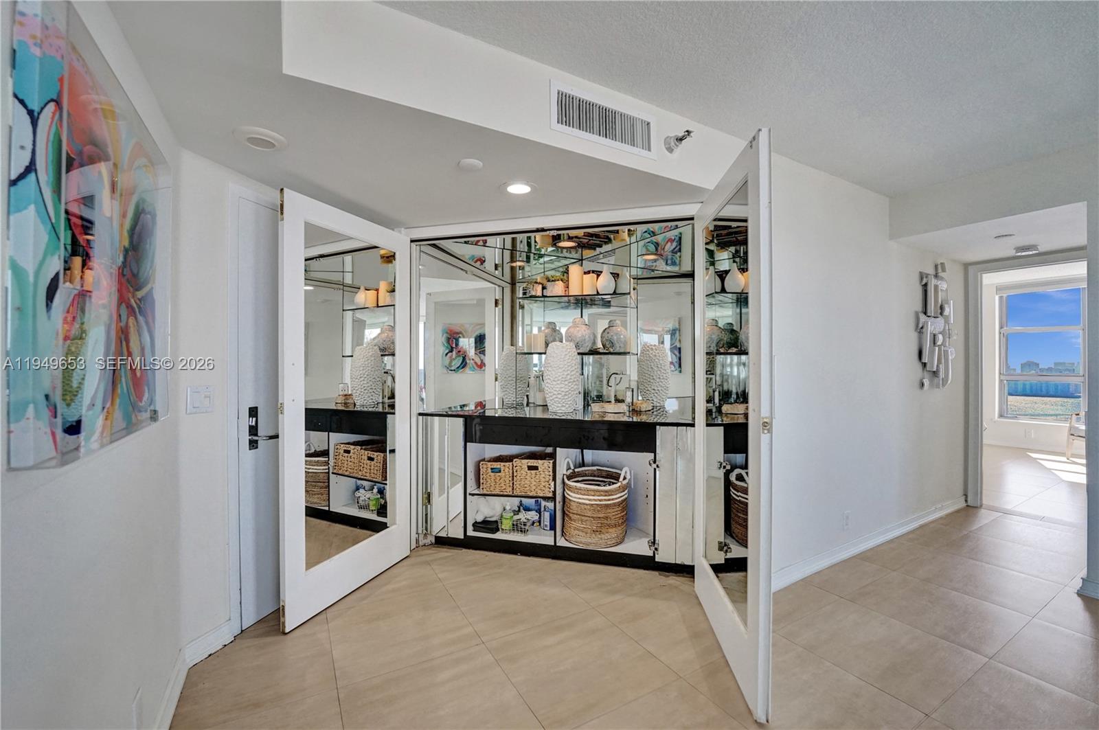 Photo of 3500 Mystic Pointe Dr  #3601, Aventura, Florida, 33180 - 