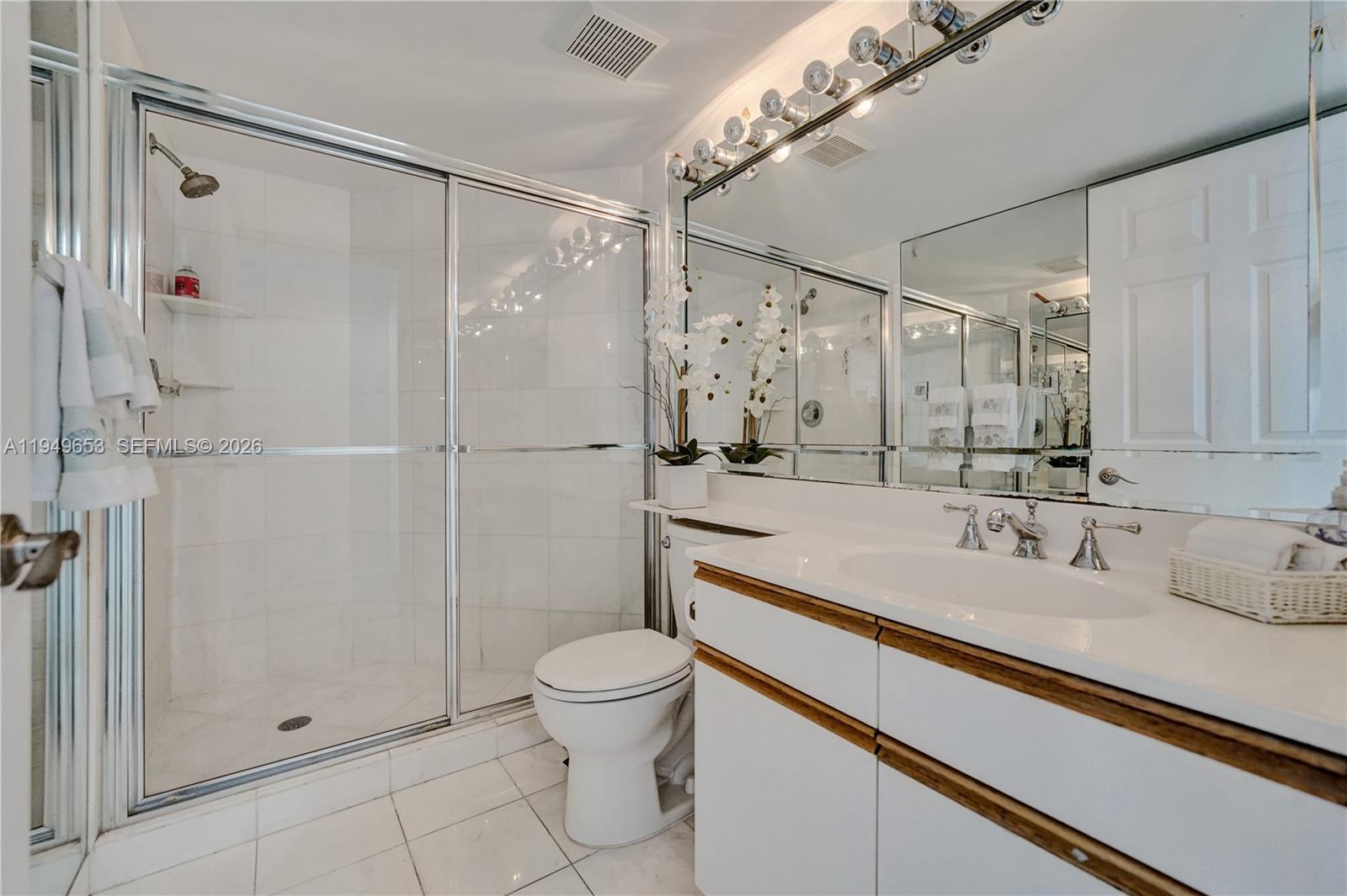 Photo of 3500 Mystic Pointe Dr  #3601, Aventura, Florida, 33180 - 