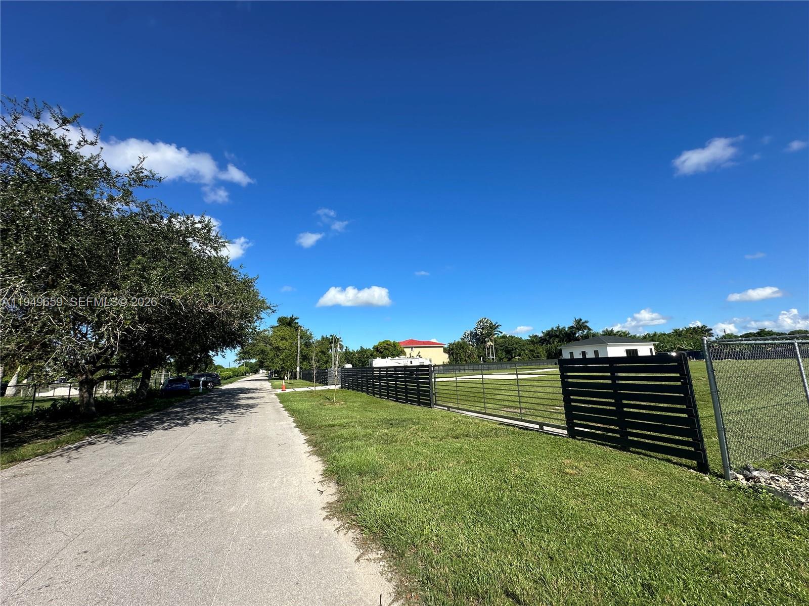 Подробнее / кв.футов $ 2026-01-21 0 Фото