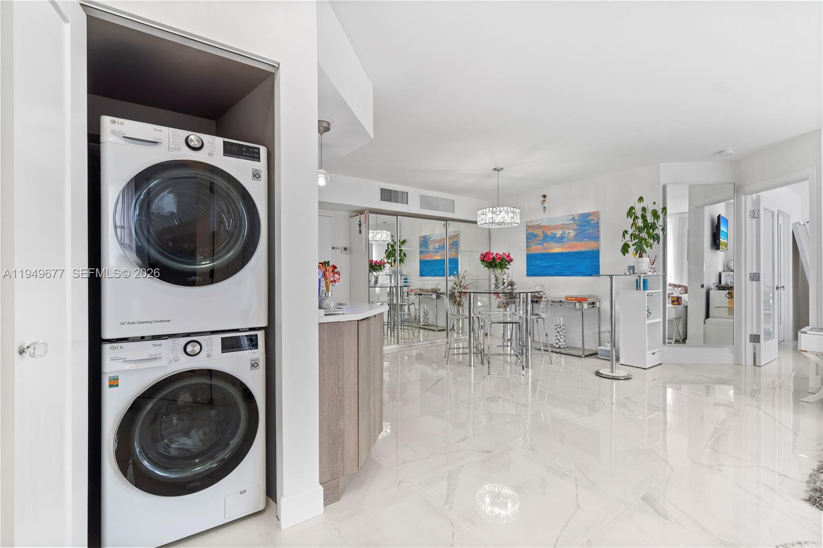 Photo of 3600 Mystic Pointe Dr  #1017, Aventura, Florida, 33180 - 