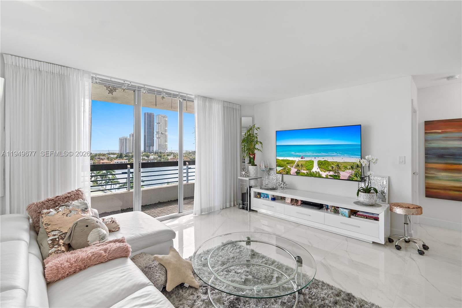 Photo of 3600 Mystic Pointe Dr  #1017, Aventura, Florida, 33180 - 