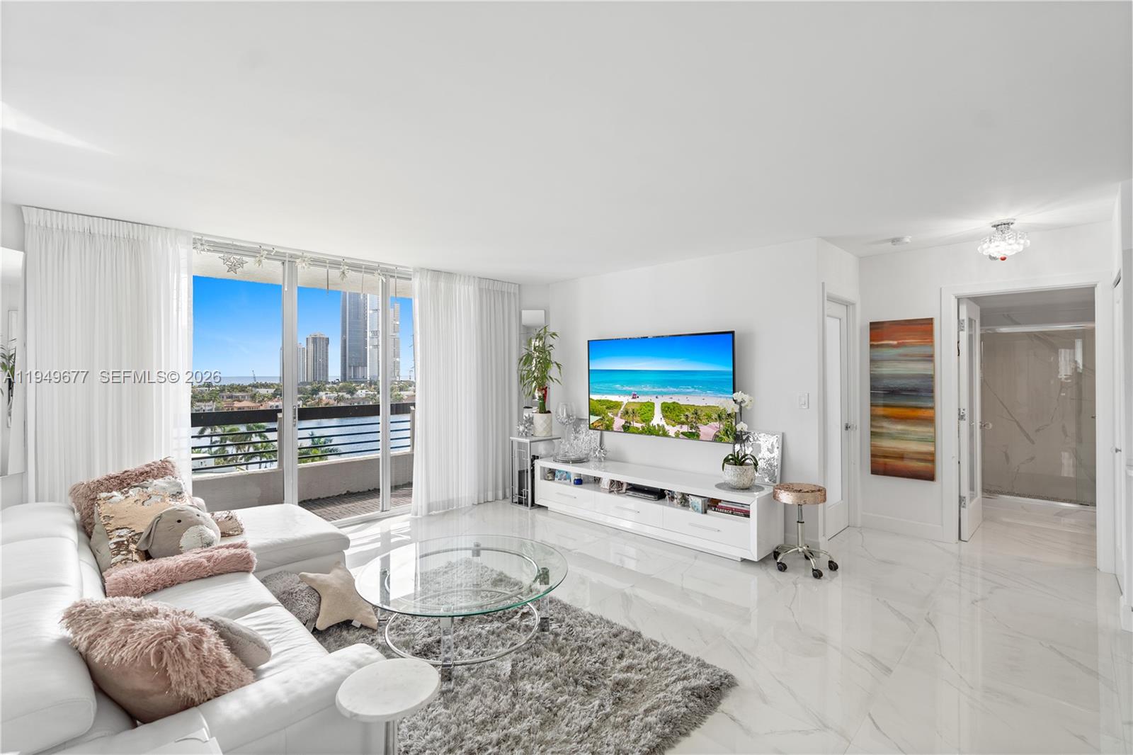 Photo of 3600 Mystic Pointe Dr  #1017, Aventura, Florida, 33180 - 