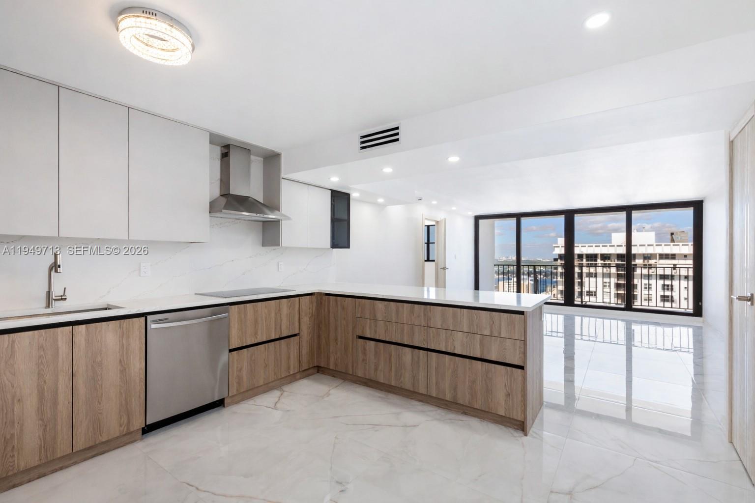 Photo of 2401 Ocean Dr  #PH-A4, Hollywood, Florida, 33019 - 