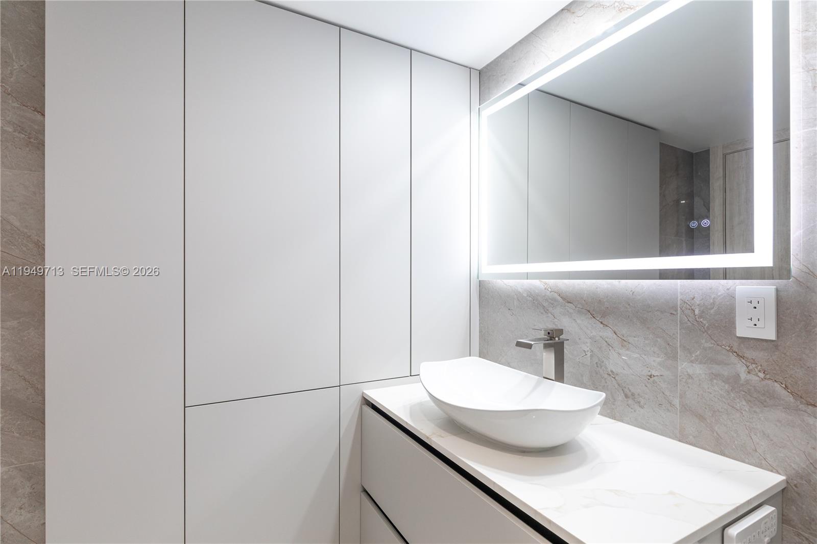 Photo of 2401 Ocean Dr  #PH-A4, Hollywood, Florida, 33019 - 