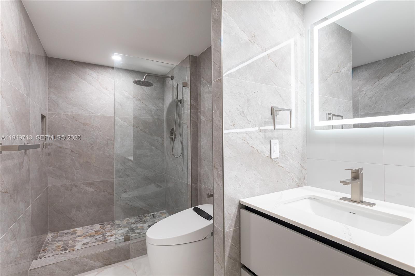 Photo of 2401 Ocean Dr  #PH-A4, Hollywood, Florida, 33019 - 