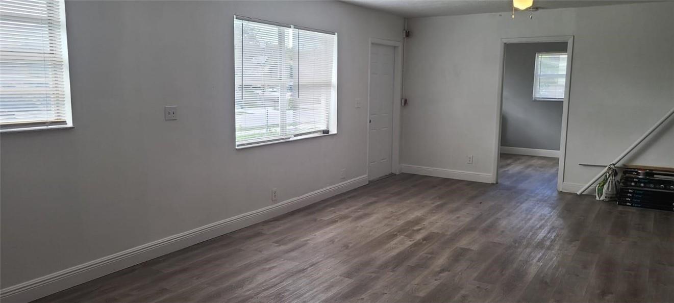 Ver detalles / 0 1943 sq. ft. $ 2026-06-21 0 foto