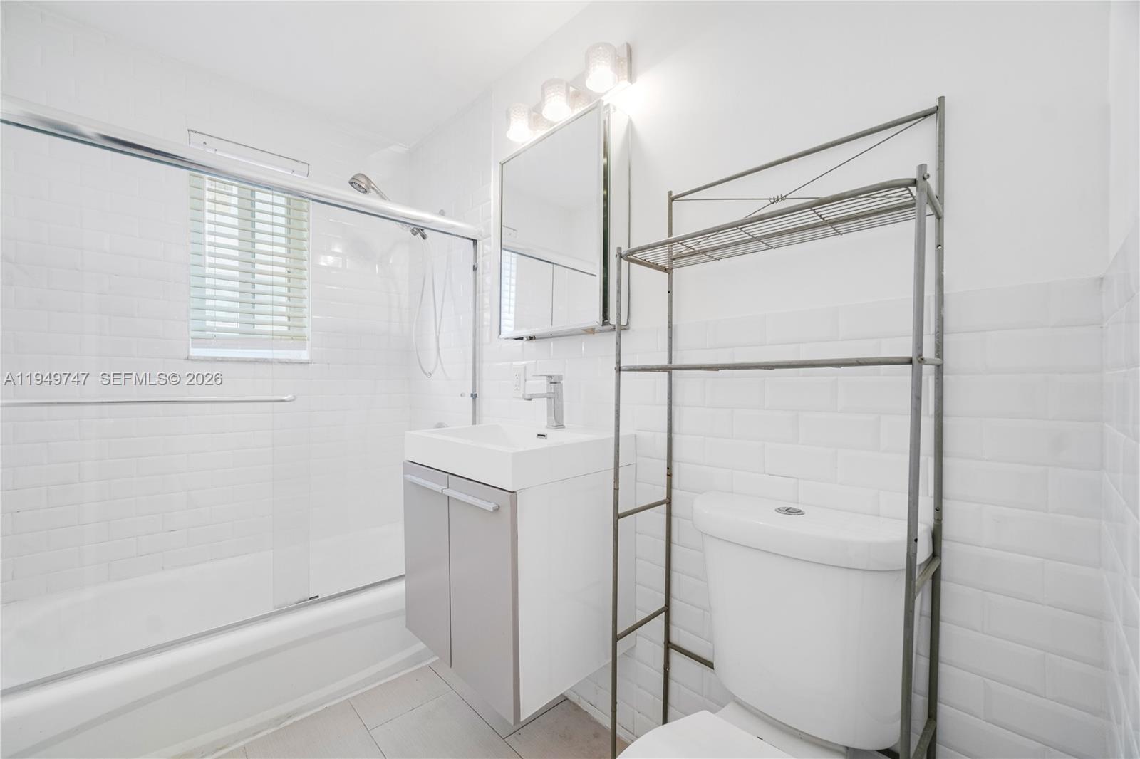   /  4306 sq. ft. $ 2026-01-21 0 Photo