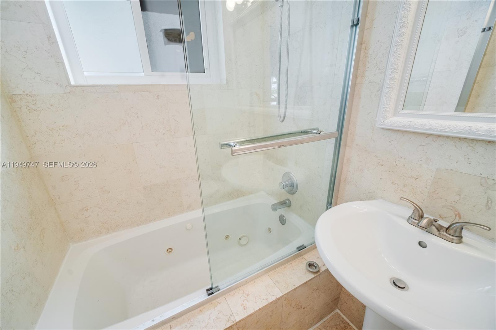   /  4306 sq. ft. $ 2026-01-21 0 Photo