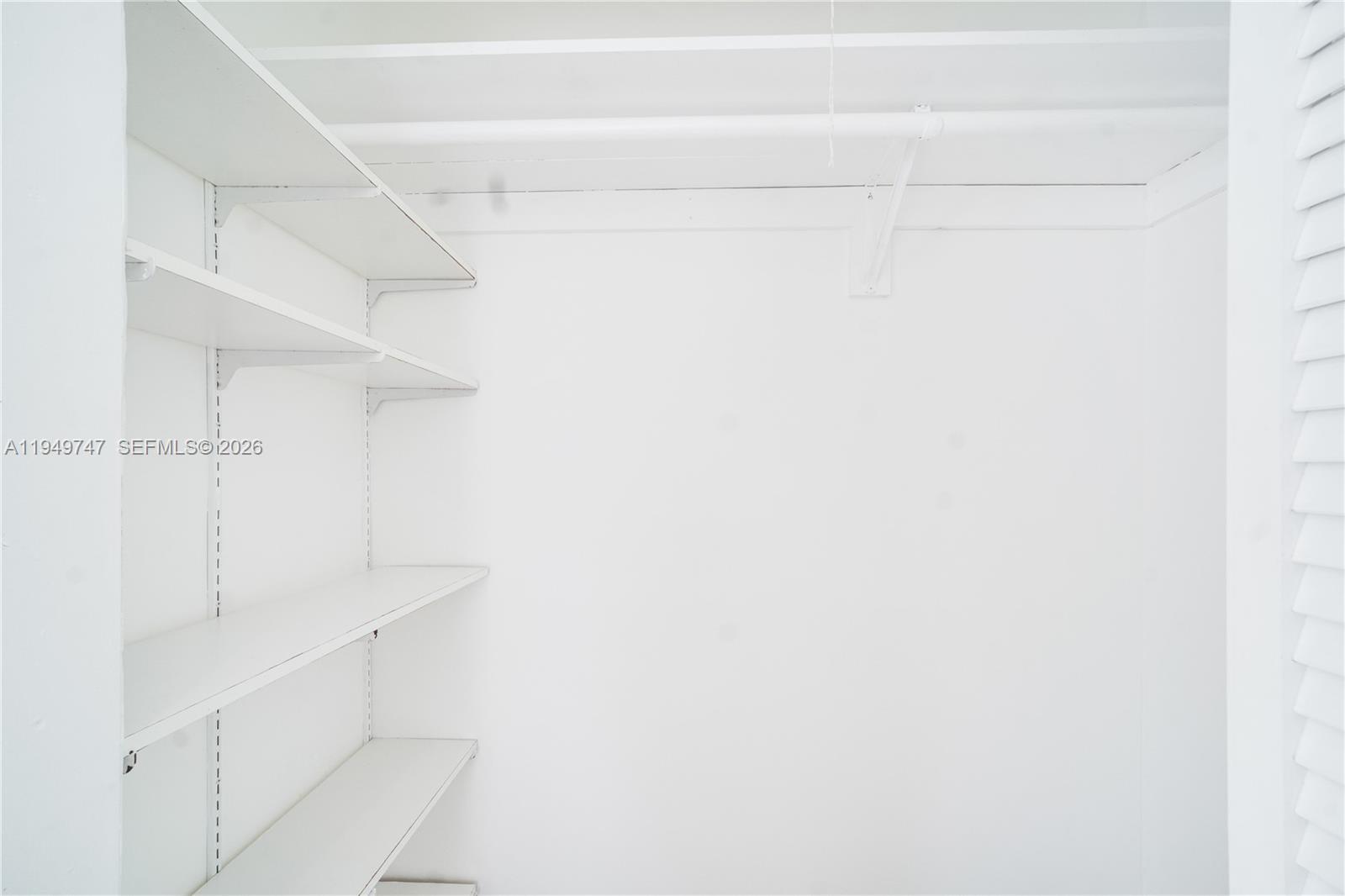   /  4306 sq. ft. $ 2026-01-21 0 Photo