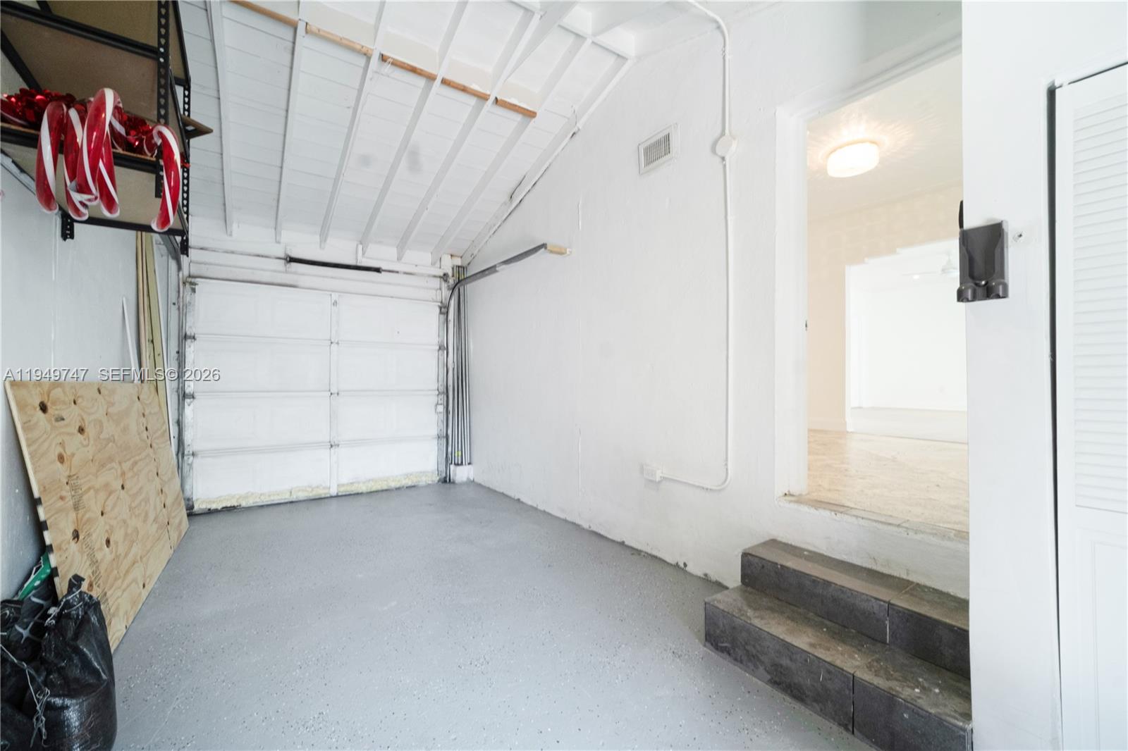   /  4306 sq. ft. $ 2026-01-21 0 Photo