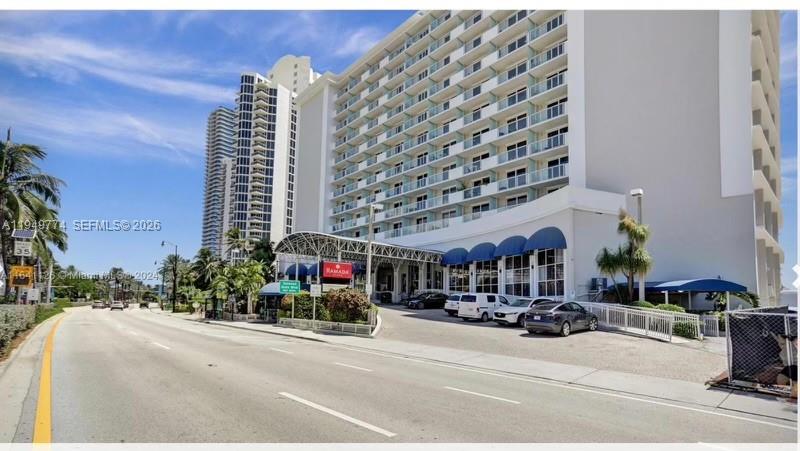 Photo of 19201 Collins Ave  #422, Sunny Isles Beach, Florida, 33160 - 