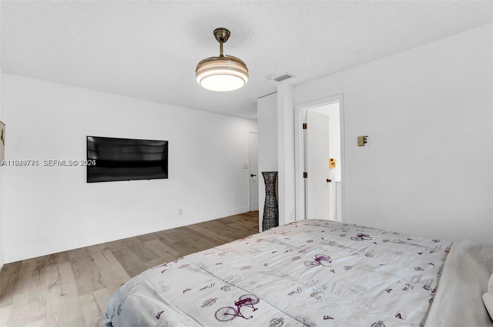   /  5260 sq. ft. $ 2026-01-21 0 Photo