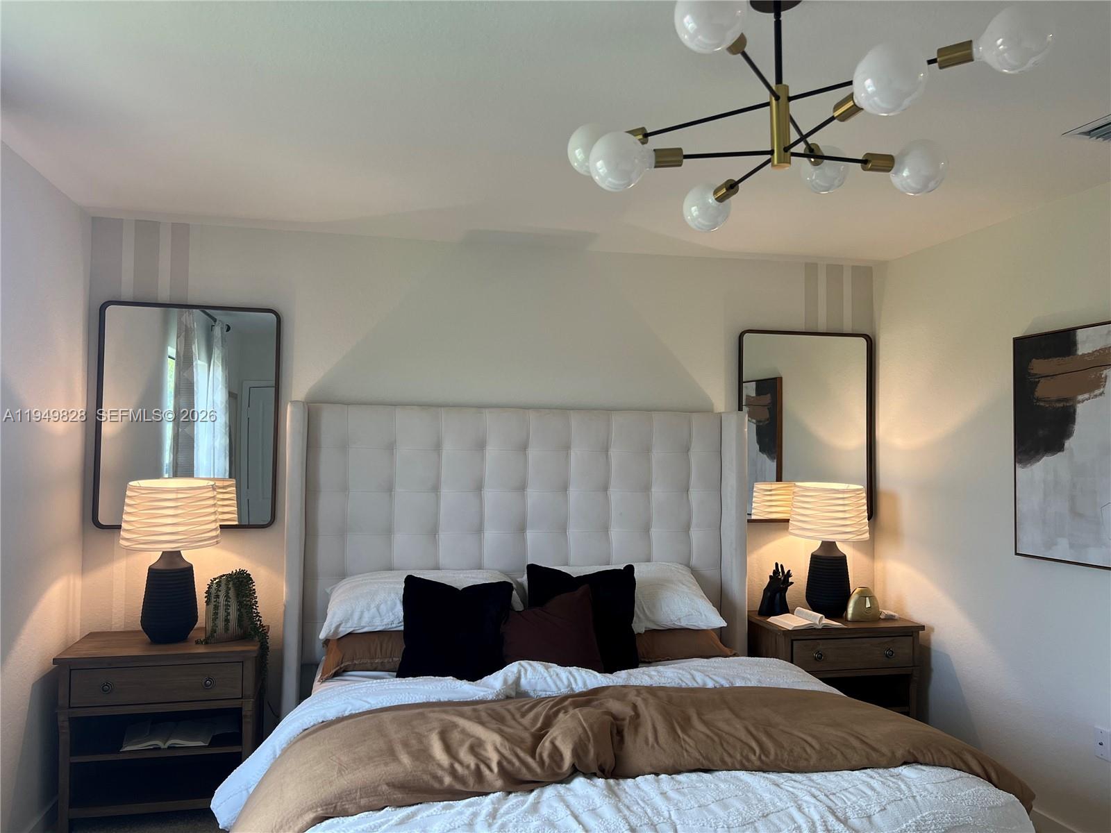 See details 417 3 / 3 1376 sq. ft. $ 2026-06-11 0 Photo