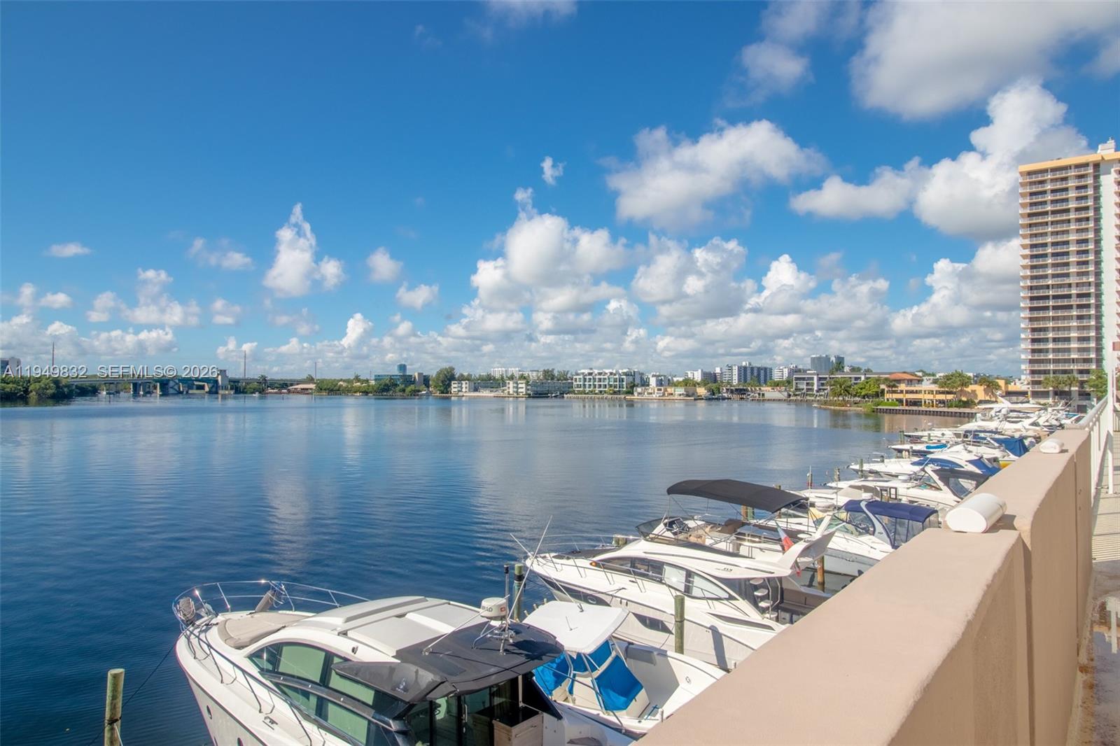 1115 1 / 2 943 sq. ft. $ 2026-01-21 0 Photo