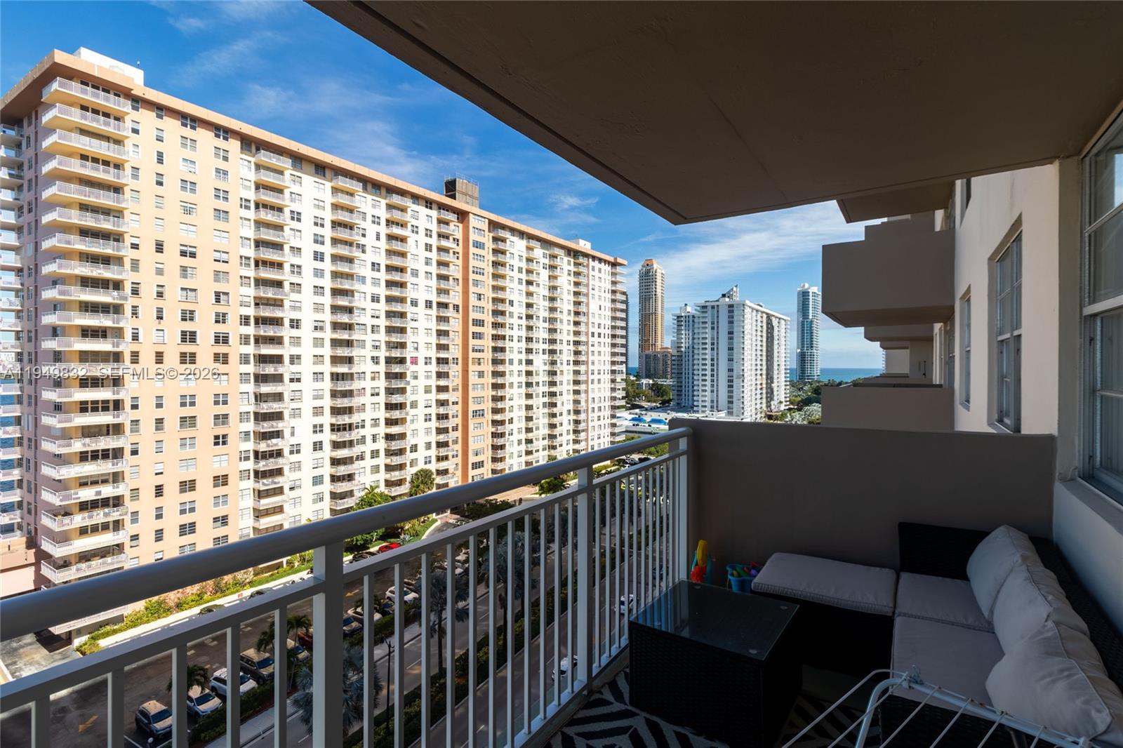 1115 1 / 2 943 sq. ft. $ 2026-01-21 0 Photo