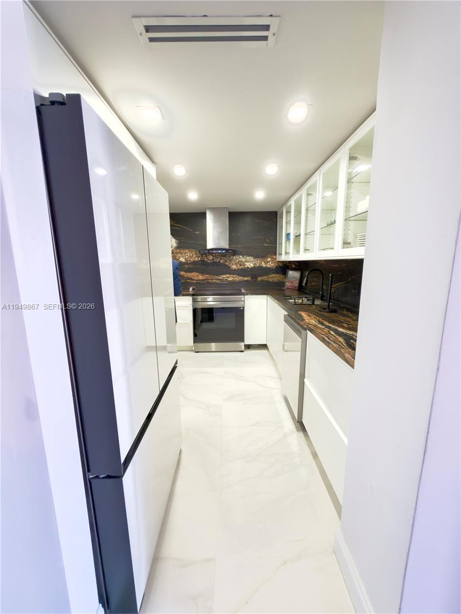 Photo of 400 Kings Point Dr  #518, Sunny Isles Beach, Florida, 33160 - 