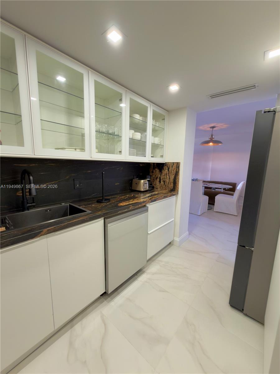 Photo of 400 Kings Point Dr  #518, Sunny Isles Beach, Florida, 33160 - 