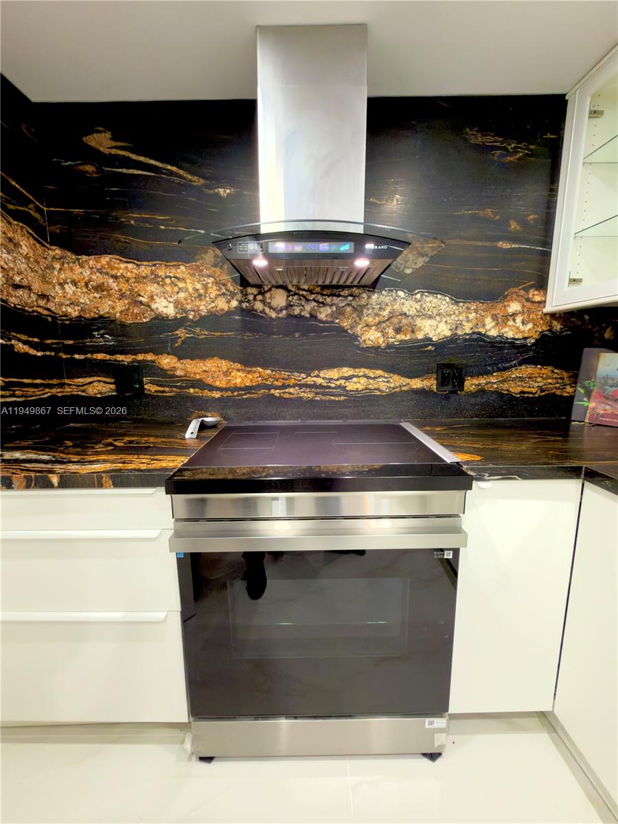 Photo of 400 Kings Point Dr  #518, Sunny Isles Beach, Florida, 33160 - 