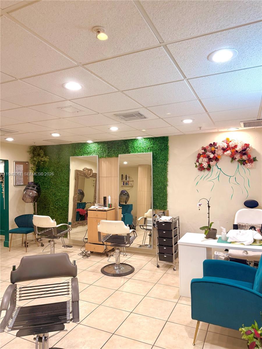 Photo of 400 Kings Point Dr  #518, Sunny Isles Beach, Florida, 33160 - Hair Salon