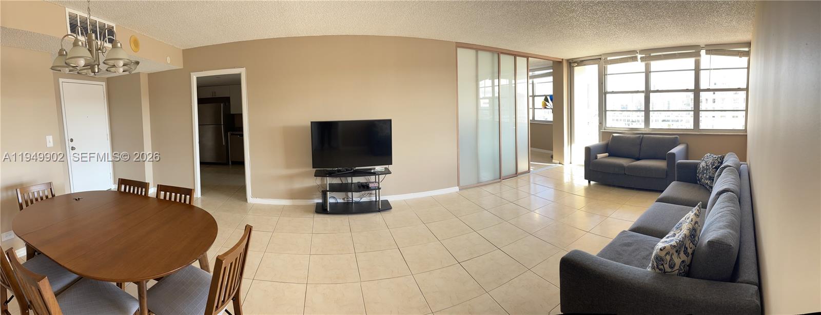 See details 2211 2 / 2 1087 sq. ft. $ 2026-01-21 0 Photo