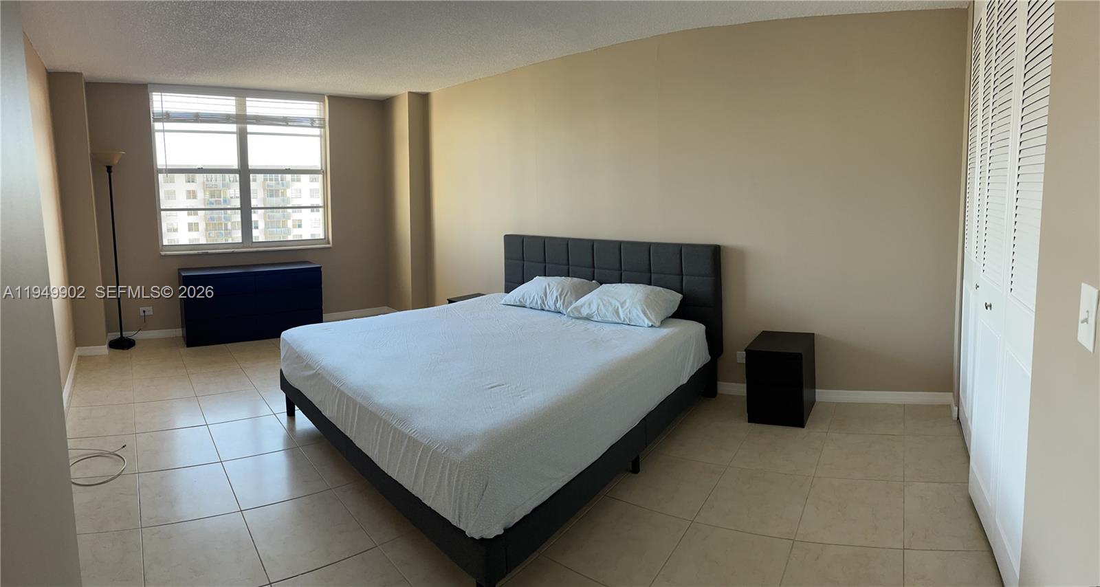 See details 2211 2 / 2 1087 sq. ft. $ 2026-01-21 0 Photo