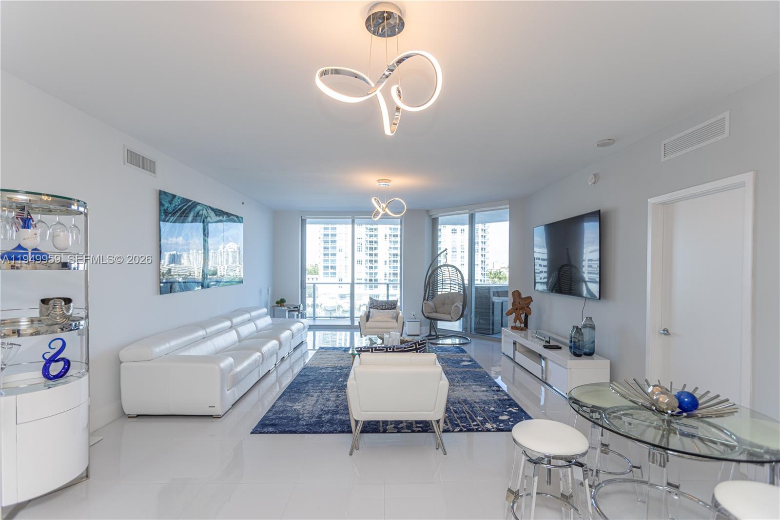 Photo of 17111 Biscayne Blvd  #505, North Miami Beach, Florida, 33160 - 