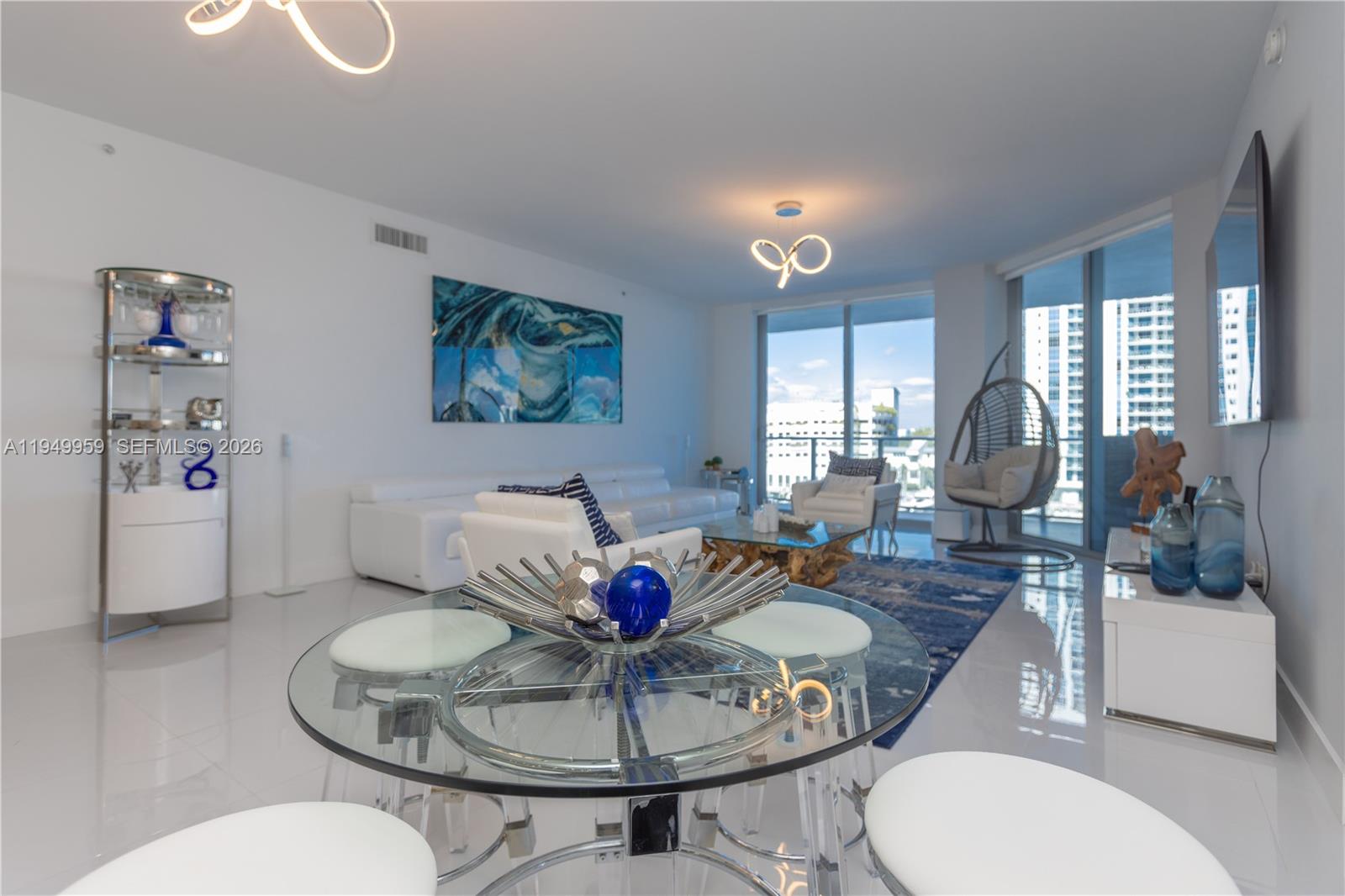 Photo of 17111 Biscayne Blvd  #505, North Miami Beach, Florida, 33160 - 