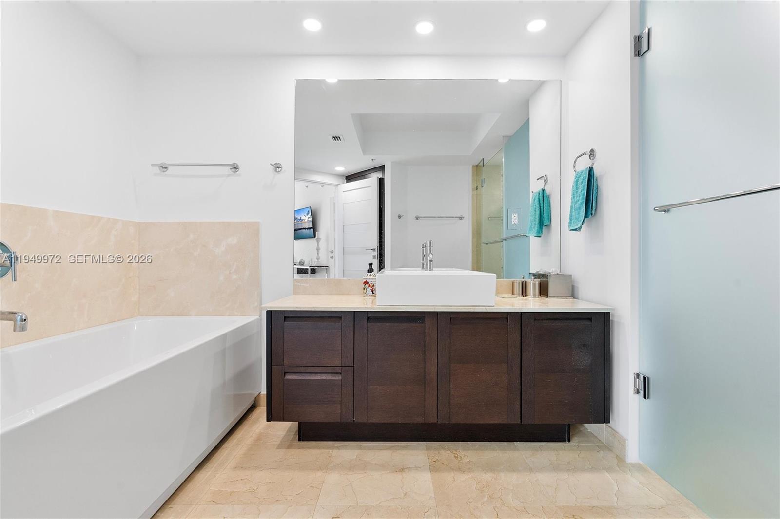 Photo of 200 Sunny Isles Blvd  #2-1605, Sunny Isles Beach, Florida, 33160 - 