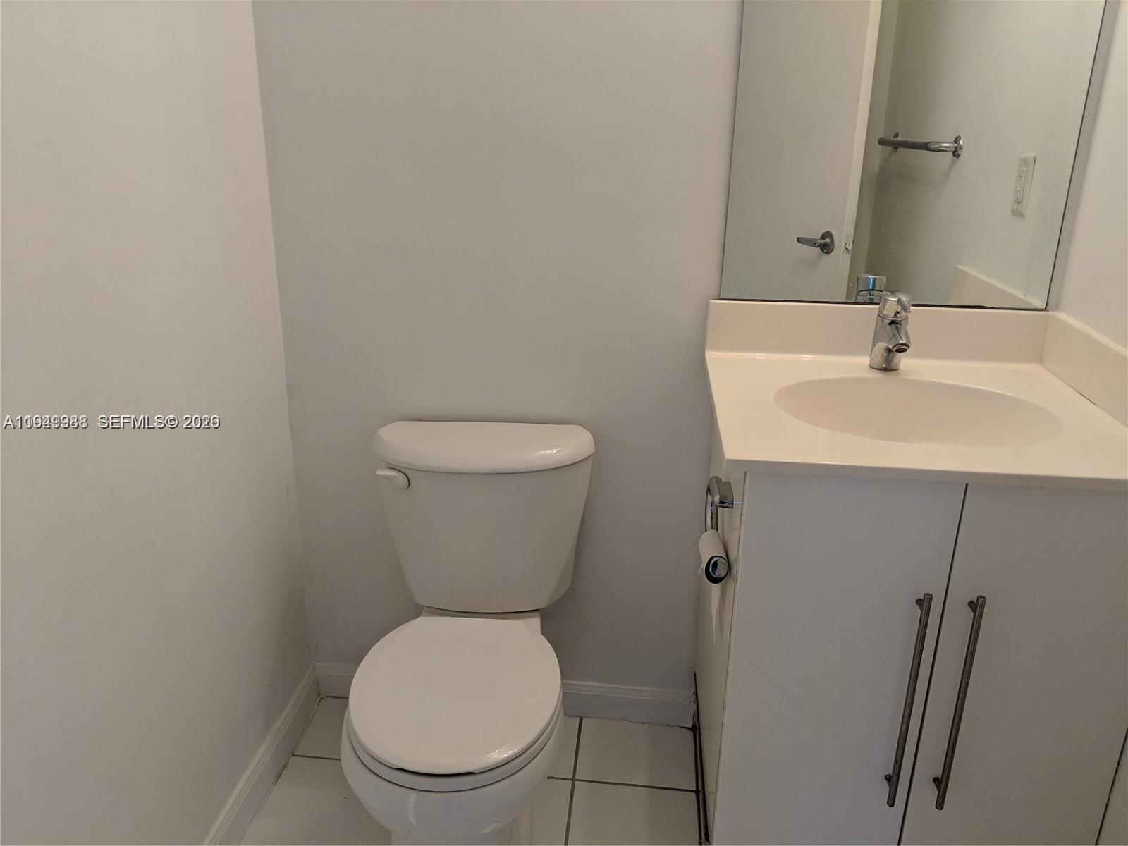 Photo of 3000 Ocean Dr  #1412, Hollywood, Florida, 33019 - 