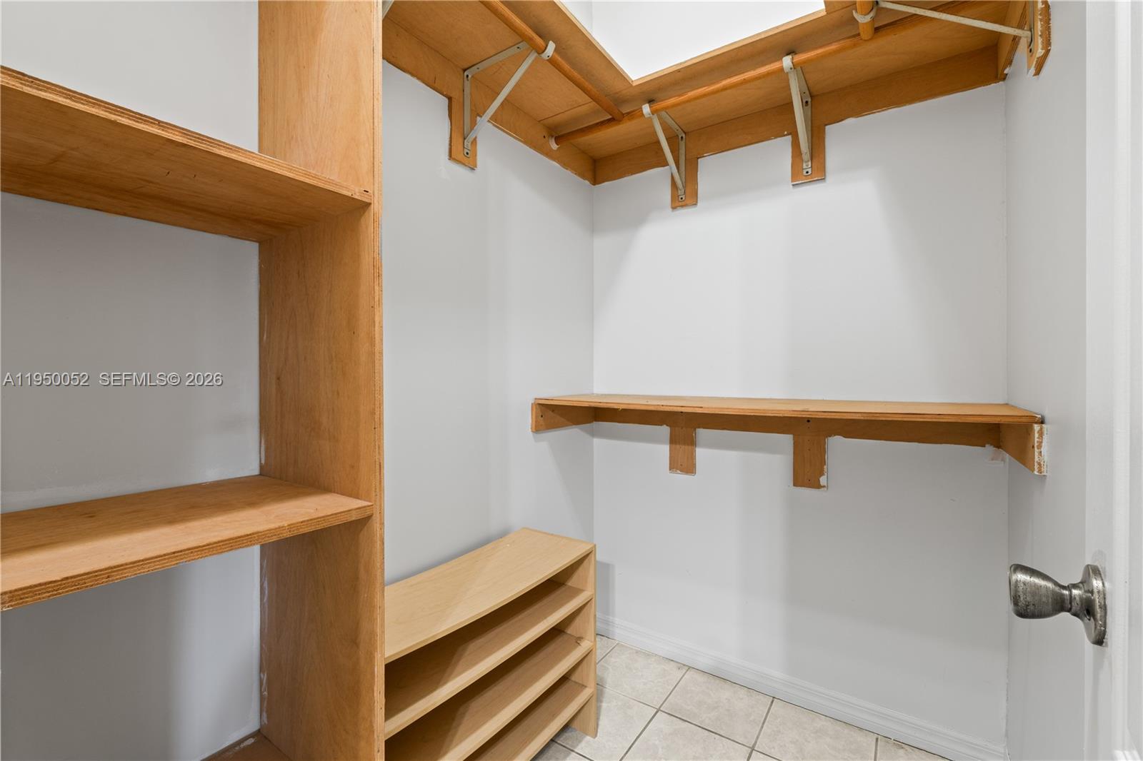   /  2420 sq. ft. $ 2026-01-21 0 Photo